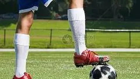 东方足球传奇：全球最受欢迎的十位中国足坛巨星